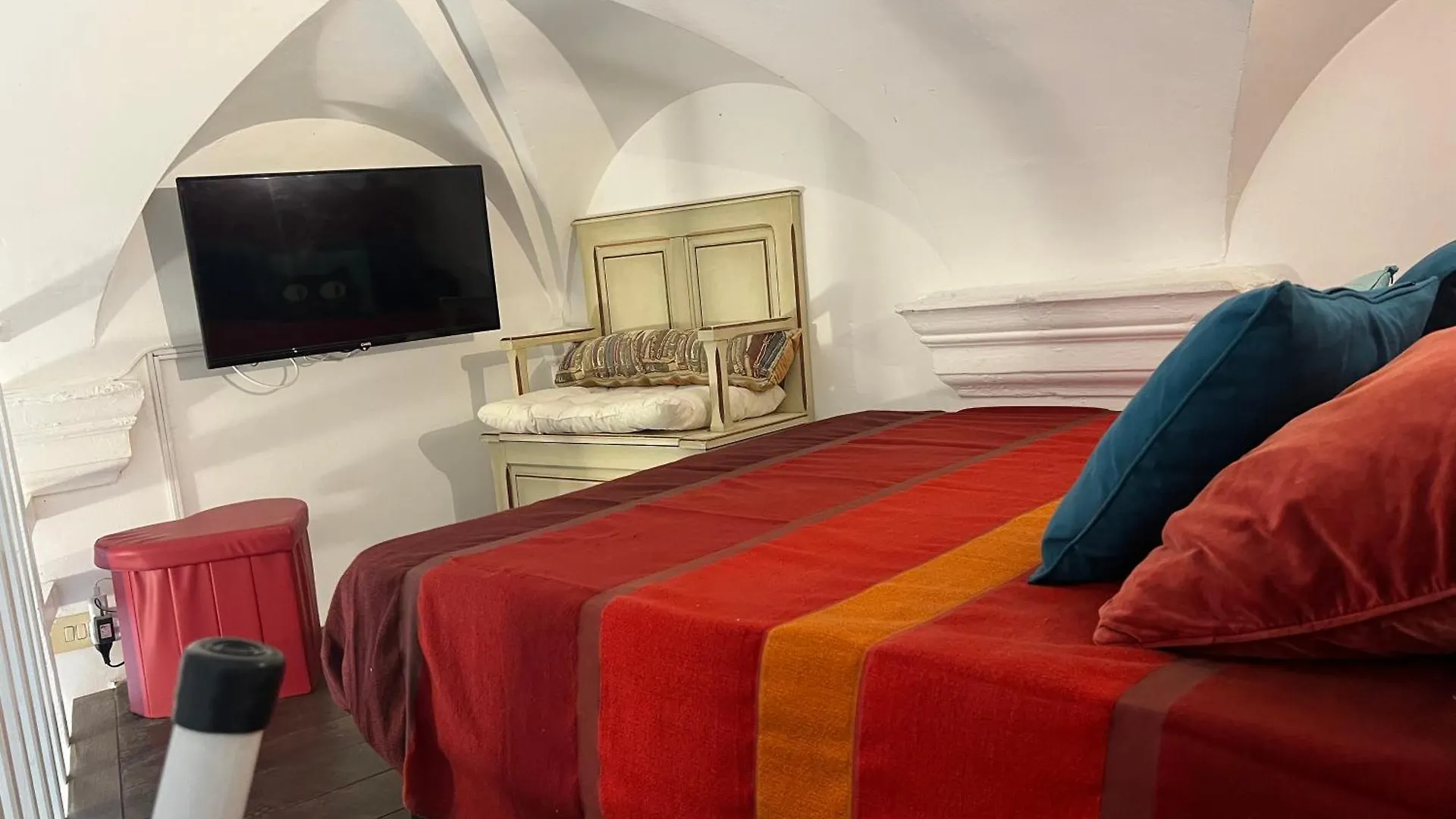 Ai Tre Archi Monolocale Centralissimo Sanremo Apartment Italy
