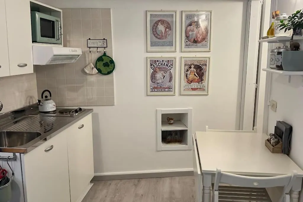 Ai Tre Archi Monolocale Centralissimo Sanremo Apartment