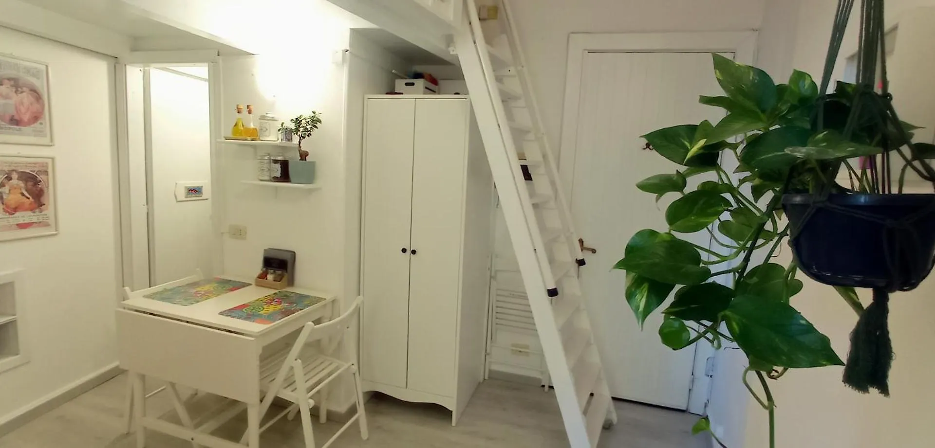 Ai Tre Archi Monolocale Centralissimo Sanremo Apartment Italy